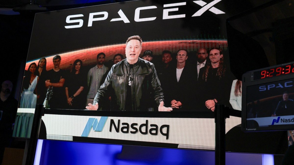 SpaceX turun di bawah harga IPO $135 menjelang peluncuran Starship