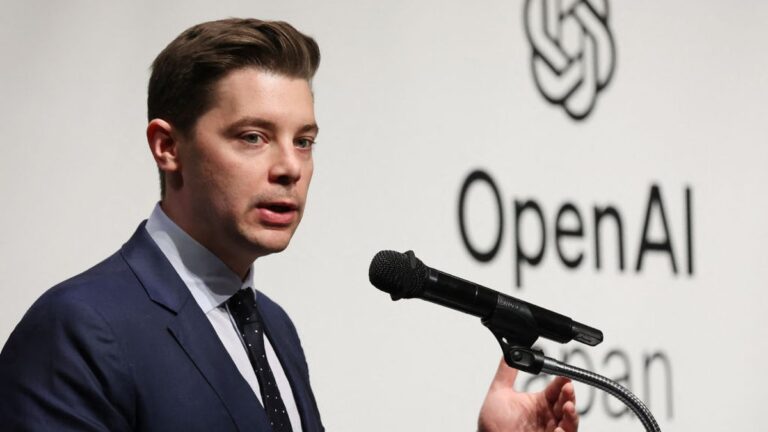 Brad Lightcap, COO lama OpenAI, keluar untuk ‘memulai sesuatu yang baru’