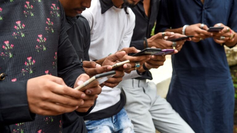 India mulai membayar untuk aplikasi, bukan hanya mengunduhnya