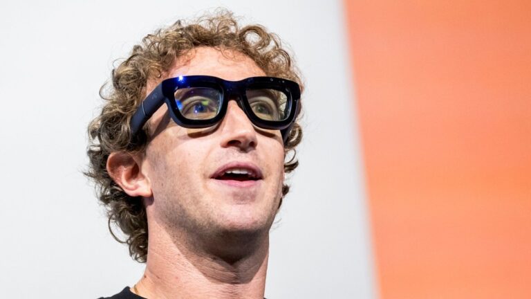 Model AI Glimmer baru dari Meta menawarkan petunjuk tentang visi kecerdasan pribadi Zuckerberg