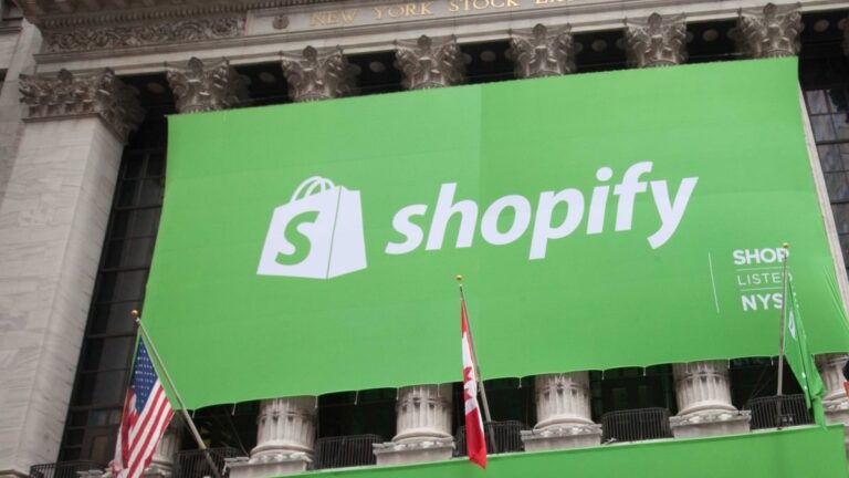 Shopify mengatakan pencarian AI mendorong lebih banyak lalu lintas dan penjualan, bukan menggantikan Google